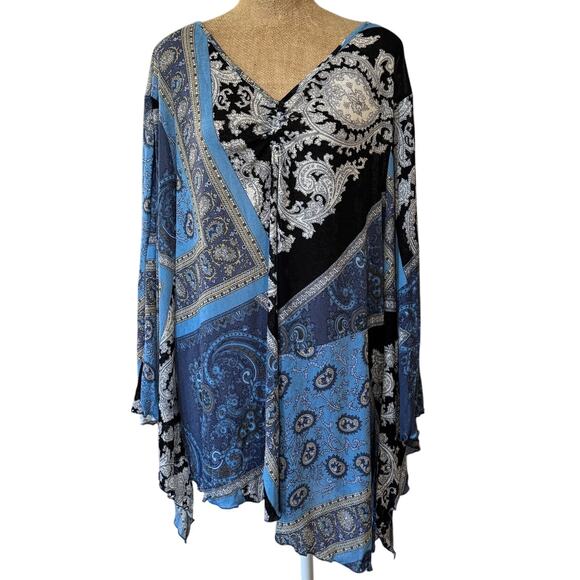 Lane Bryant Paisley Handkerchief Scarf V-neck Top Size 26 28 Bell Kimono Sleeves - Picture 1 of 10